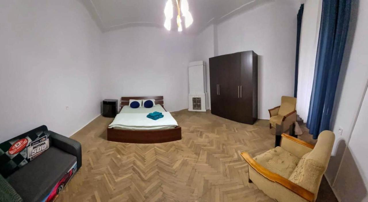 Nocleg W Centrum Czestochowy Nmp32 Częstochowa Exterior foto